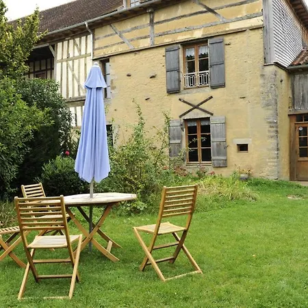 Les Tavillons Hébergement de vacances *
